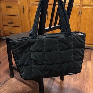 Bagsmart Black Quilted Tote